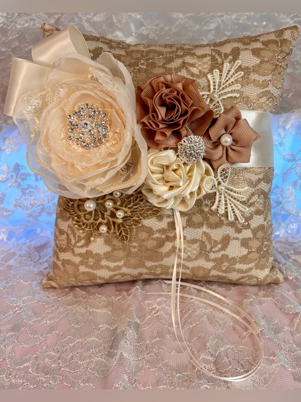 🥂 Handmade Champagne and Ivory Ring Pillow and Flower Basket Set - Picture 13 of 15